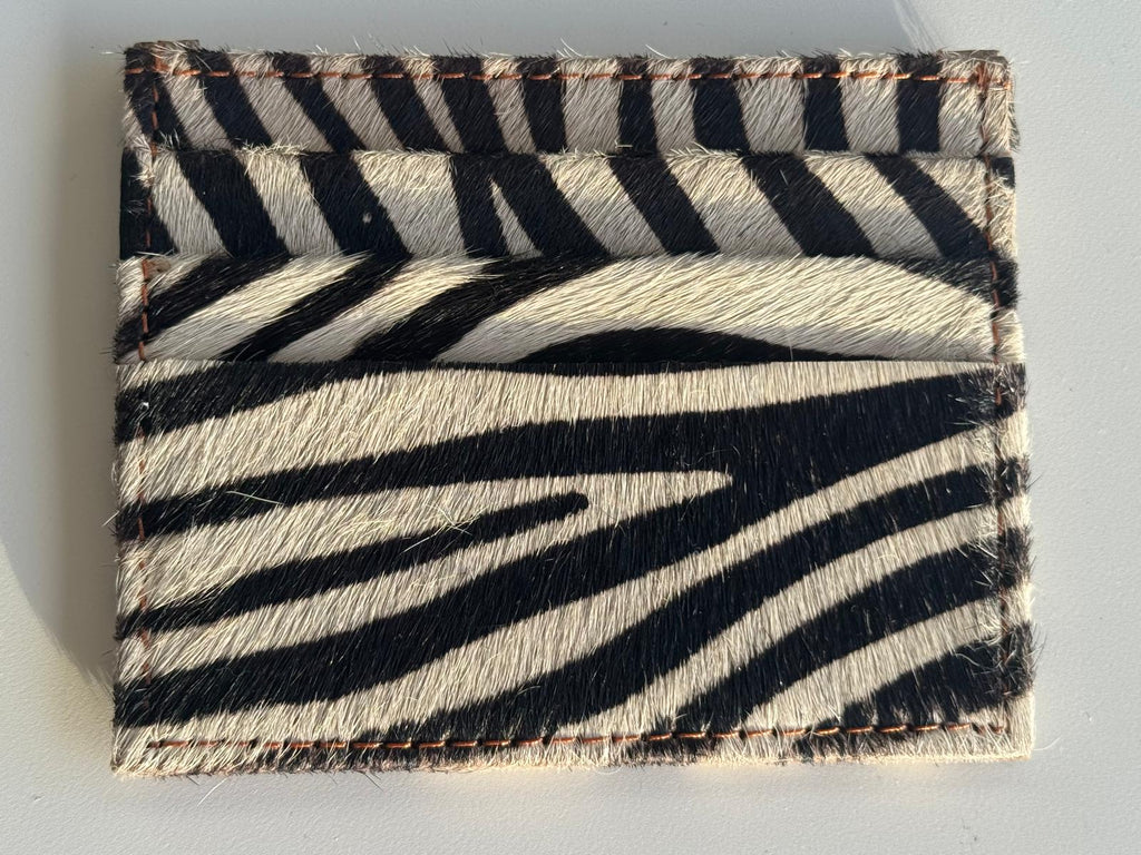 Porta Cartões Pinhão em Pele Zebra
