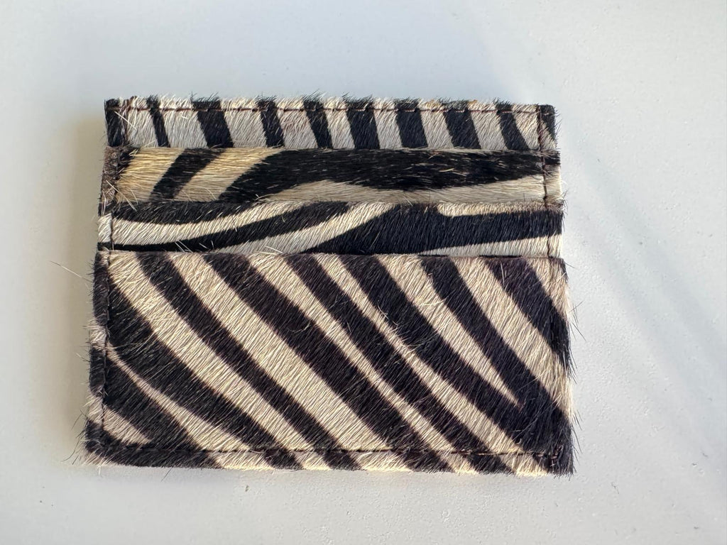 Porta Cartões Pinhão em Pele Zebra